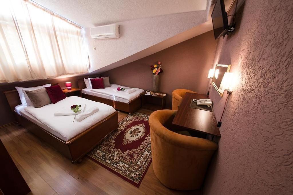 Hotel Ideall พอดโกริกา ห้อง รูปภาพ